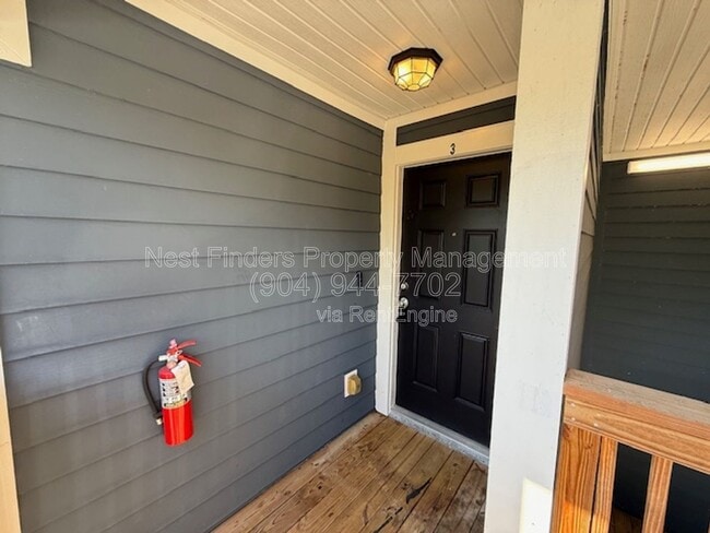 Foto del edificio - 9121 Western Way