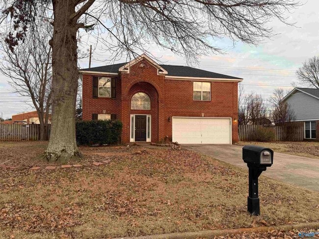 Foto del edificio - 129 Garden Brook Dr