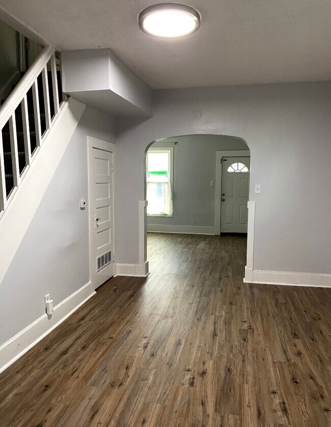 1202 Hoefgen St, Indianapolis, IN 46203 Townhome Rentals in