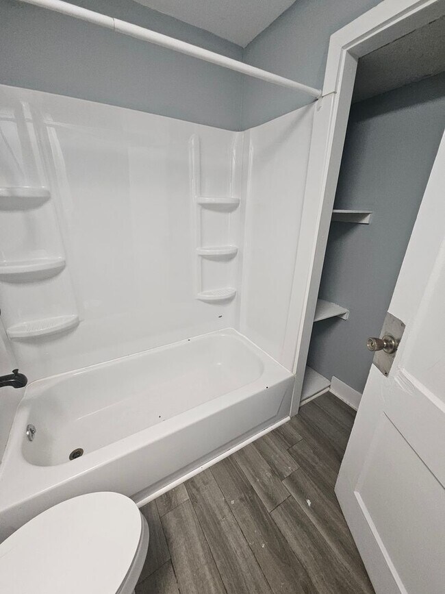 Foto del edificio - Lower three bedroom unit on Upper East Side