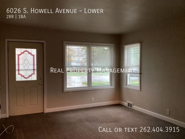 Foto del edificio - 6026 S Howell Ave