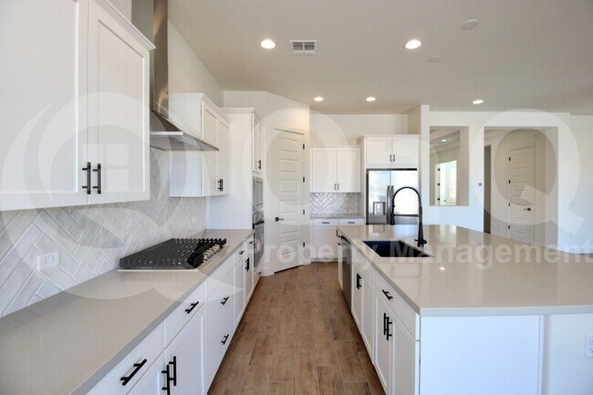 Foto del edificio - 22654 E Lawndale Pl