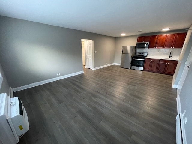 Foto del edificio - Dryden Homes- 1-21 N Dryden Pl
