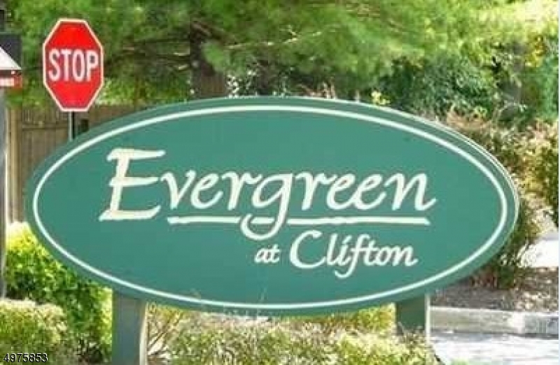 Primary Photo - 22 Evergreen Dr