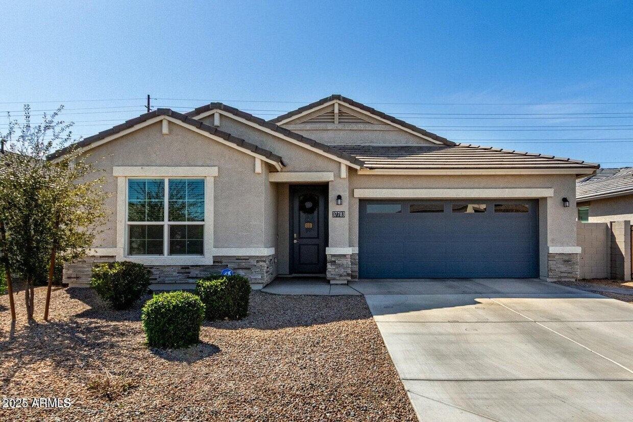 Primary Photo - 37783 W San Sisto Ave