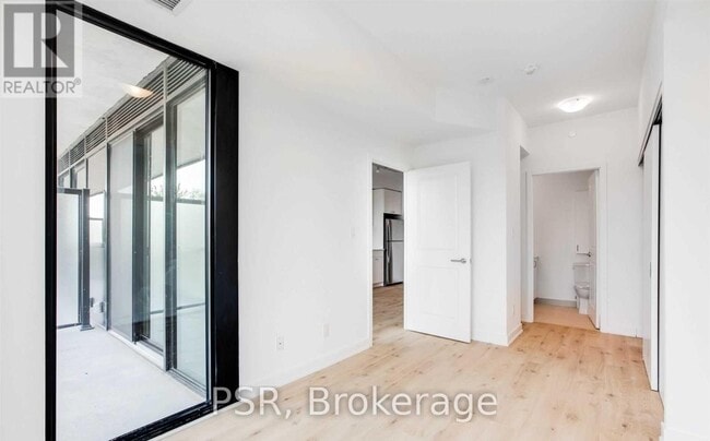 Photo du bâtiment - 2799 Kingston Rd