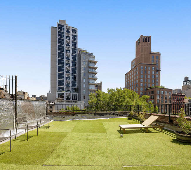 Foto del edificio - 350 Bowery