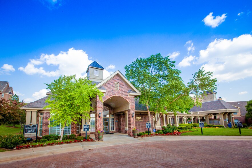 The Renaissance At Norman Rentals Norman, OK