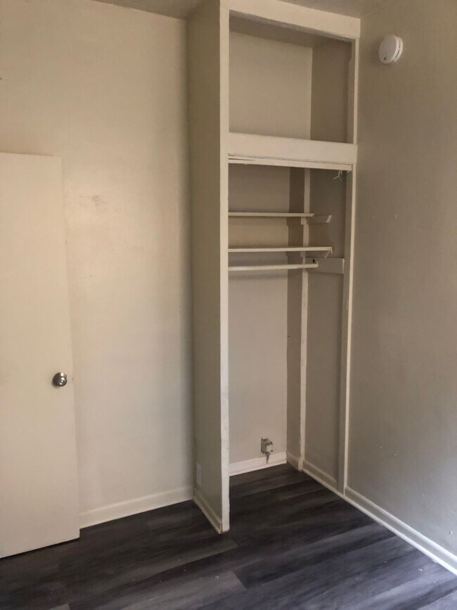 Foto del edificio - 2429 N 55th St