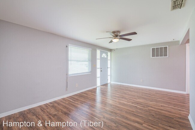 Foto del edificio - 3 br, 1 bath House - 4901 AEGEAN AVE