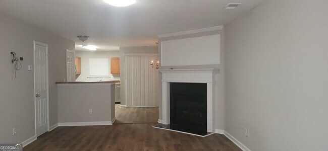 Building Photo - 757 Crestwell Cir