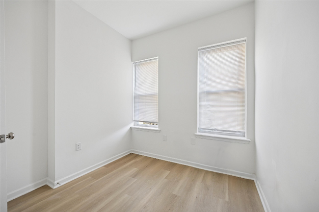 Building Photo - 1741 Edgley St