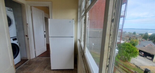 Foto del edificio - 1015 High St