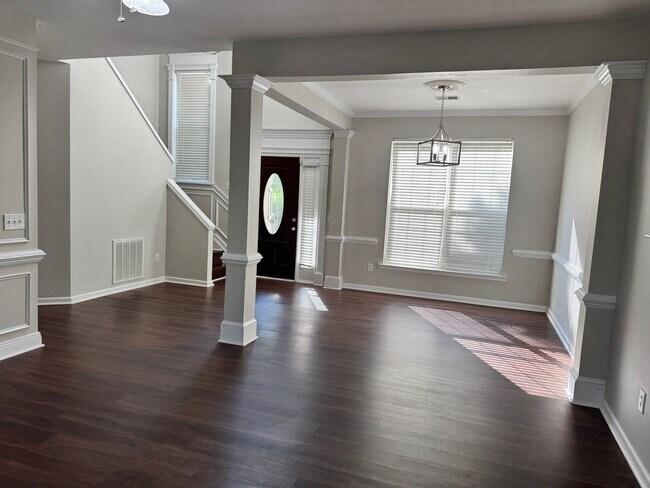 Building Photo - 3820 Windstream Way
