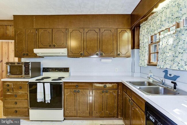 Foto del edificio - 3720 Drexel Ave