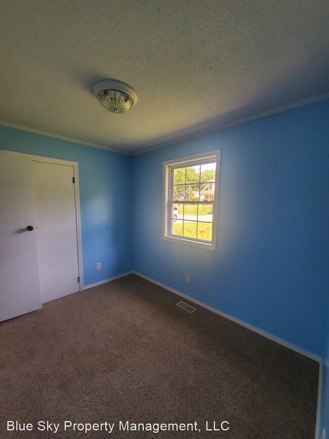 Foto del edificio - 3 br, 2 bath House - 7909 W. South St.