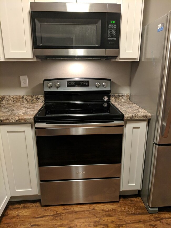 Interior Photo - Rosewood Apartments