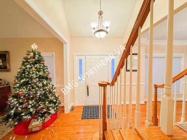 Foto del edificio - 25617 Creek Run Terrace