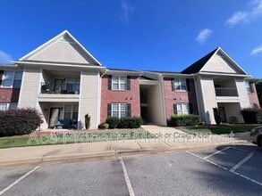 Building Photo - 4010 Bardstown Ct