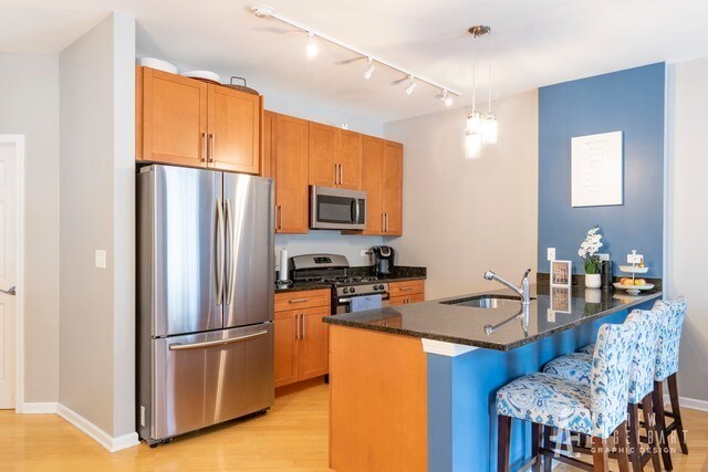 Foto del edificio - 757 W 14th St