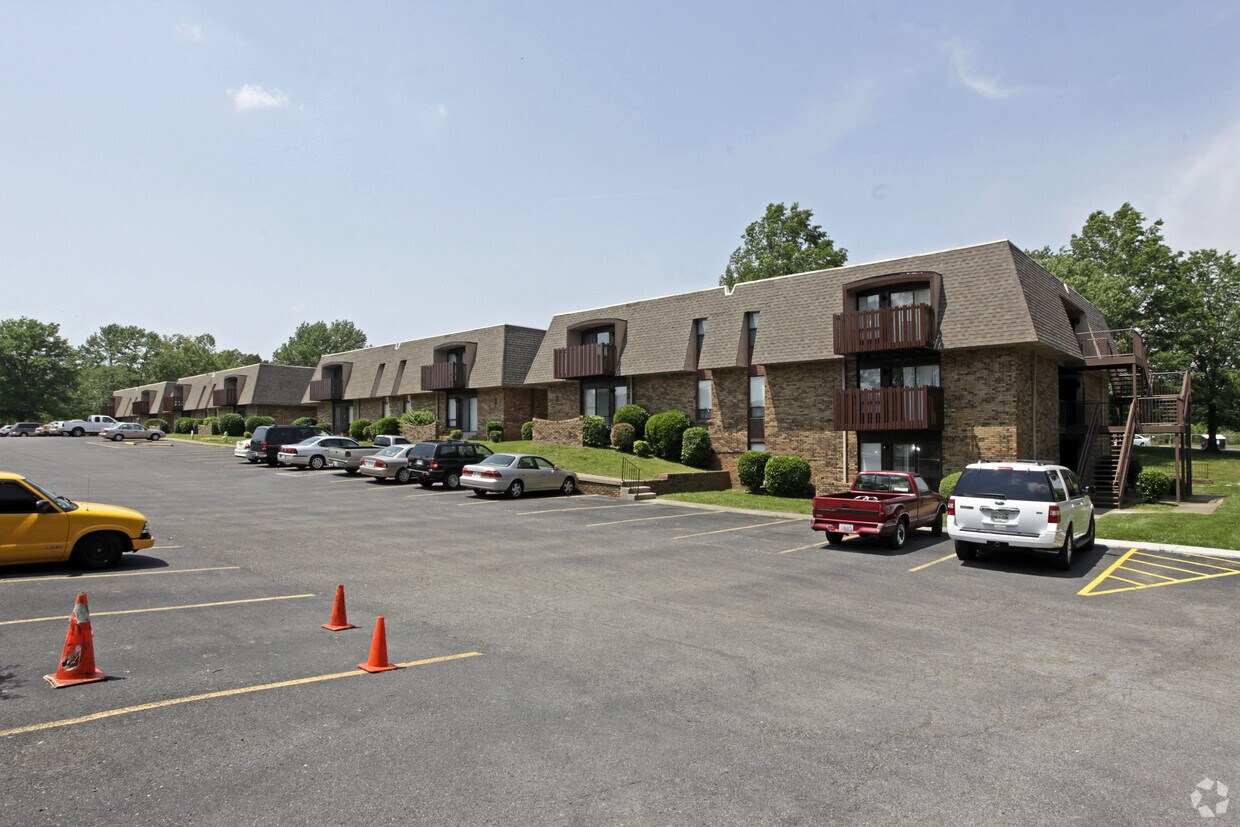 Cambridge Square **No Availability** Apartments Clarksville, TN