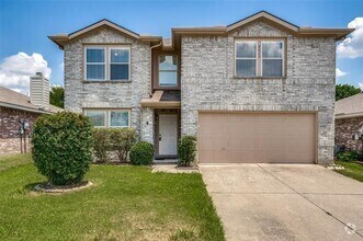 Building Photo - 2820 Terrace Dr