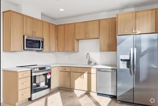 Building Photo - 3248 Clairemont Dr