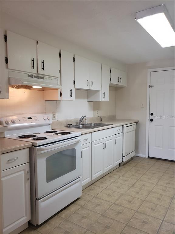 Foto del edificio - 5615 23rd St W