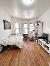 Building Photo - 535 E 29th St