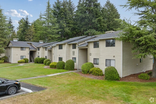 Exterior - Hidden Hills Apartments