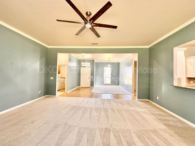 Building Photo - 14001 Korbyn Dr