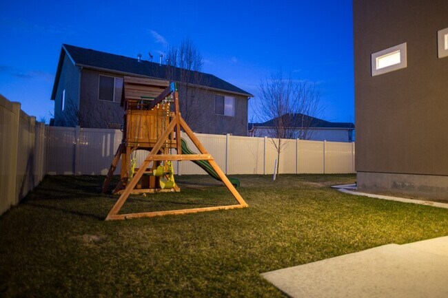 Foto del edificio - 3360 W Willow Park Dr