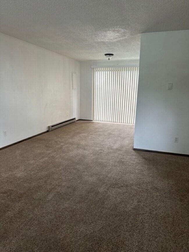 Foto del edificio - 823/825 2nd st