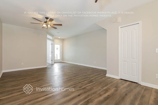 Foto del edificio - 15792 Fishhawk Falls Dr