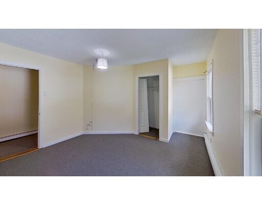 Building Photo - 134 Caswell St