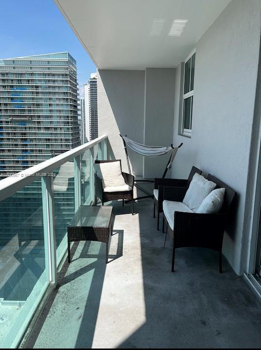 Building Photo - 1250 S Miami Ave