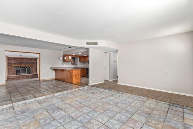 Foto del edificio - 1918 E Palmcroft Dr