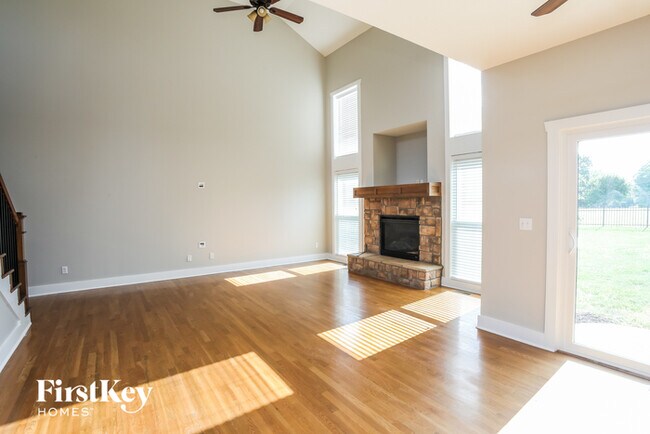 Foto del edificio - 4520 N 108th St