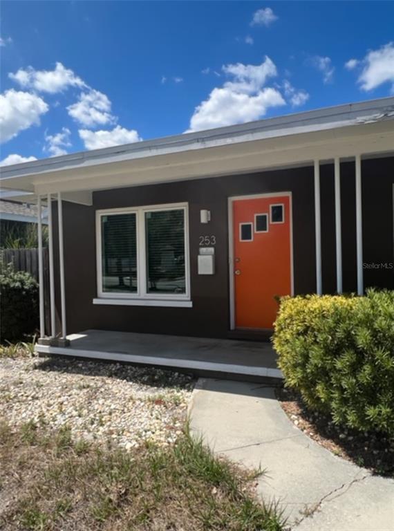 253 22nd Ave S, Saint Petersburg, FL 33705 Townhome Rentals in Saint