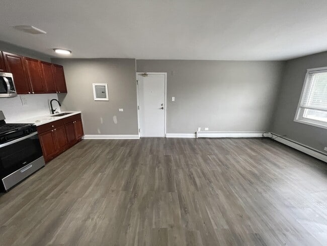 Building Photo - 5 N Dryden Pl