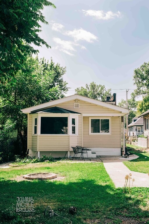 Foto del edificio - 816 Adams St