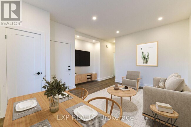 Photo du bâtiment - 1250-1250 Davenport Rd