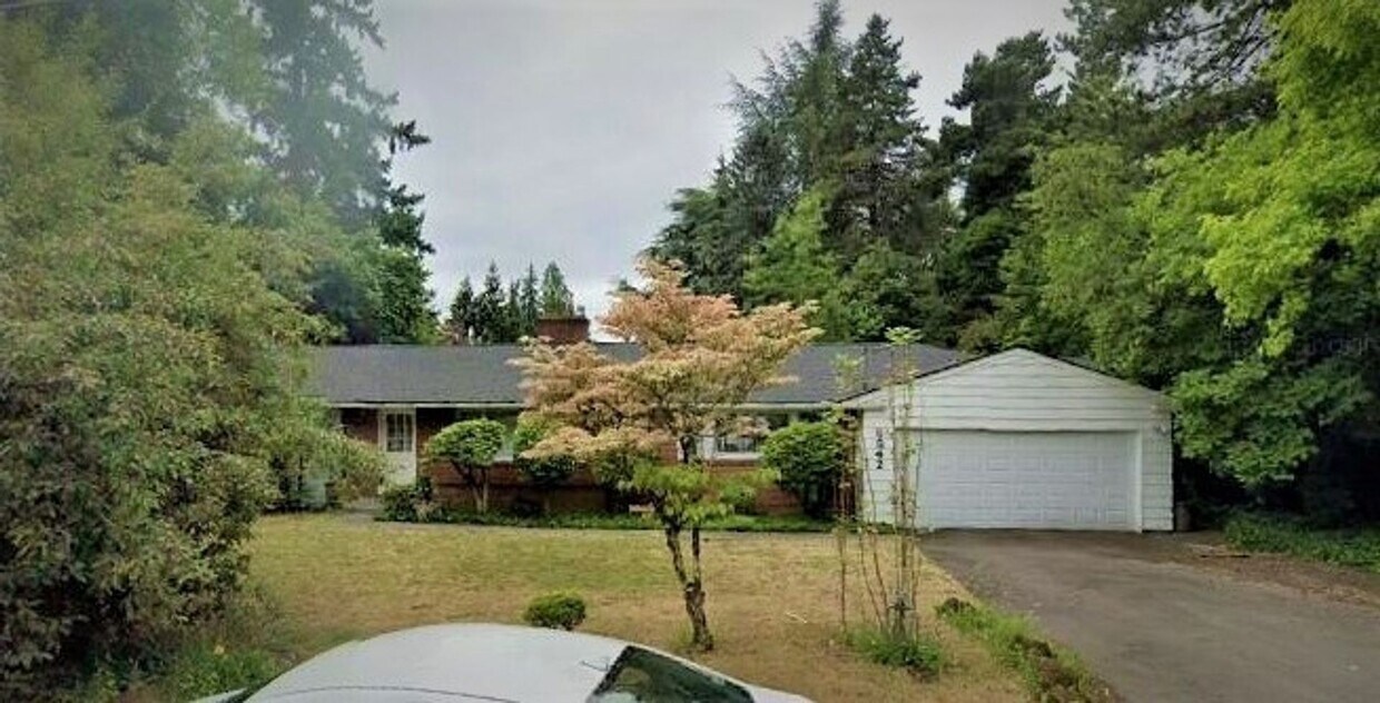 Building Photo - 6542 SW Seymour St
