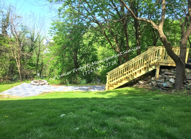 Building Photo - 655 9th St