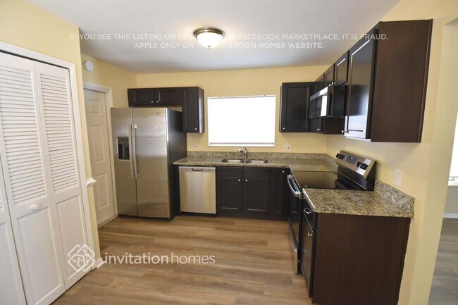Foto del edificio - 209 Kittery Ln