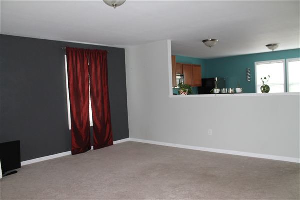 Building Photo - 6495 Avalon Dr SE