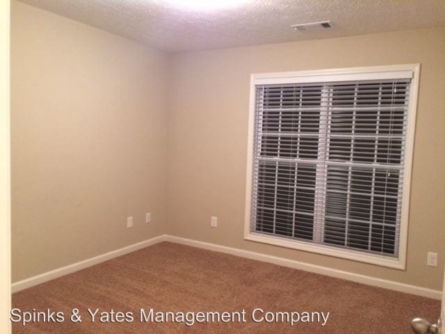 Building Photo - 130 Redwood Dr