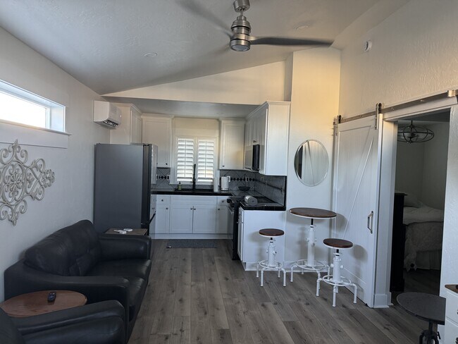 Foto del edificio - 848 3rd St