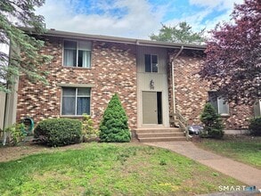 Building Photo - 22 Amato Dr