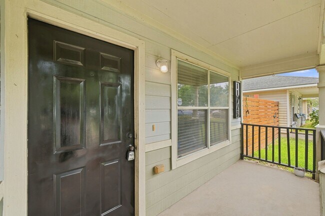 Building Photo - 11723 Greenmesa Dr
